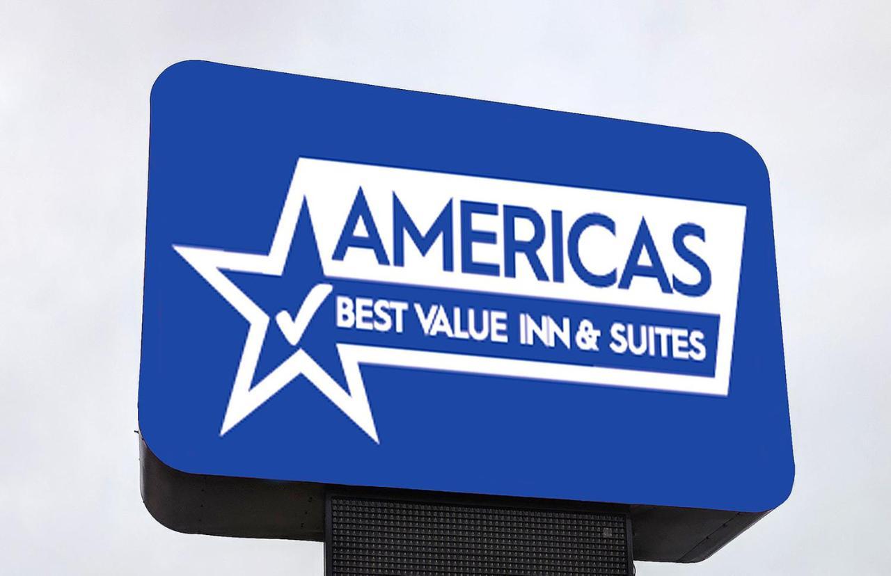 Americas Best Value Inn Chippewa Falls Buitenkant foto